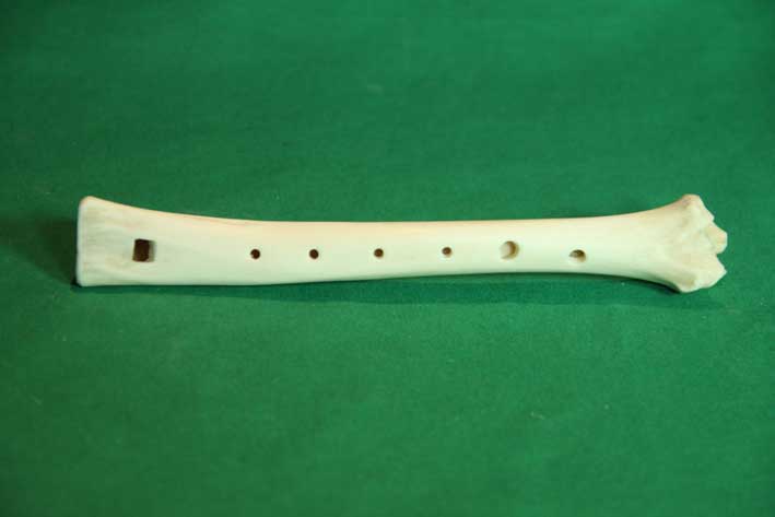 Knochenflöte 11H