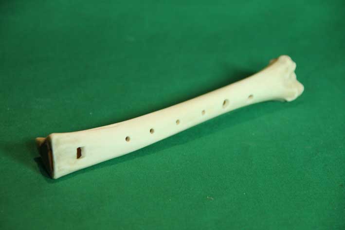 Knochenflöte 11H