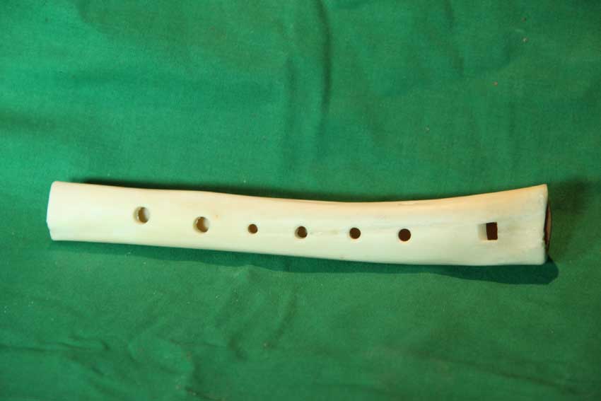 Knochenflöte 16A