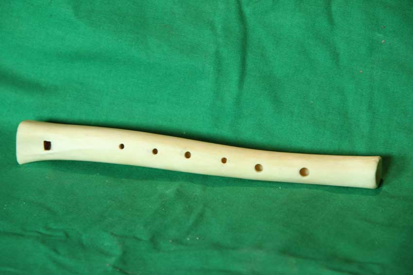 Knochenflöte 16B