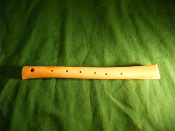 Knochenflöte L6