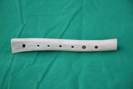 Knochenflöte Q2