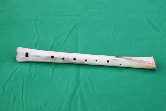 Knochenflöte Q3