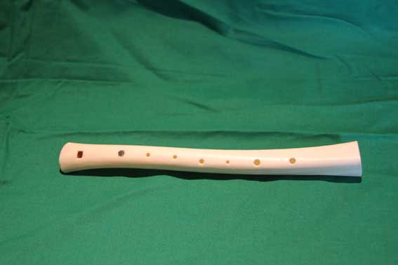 Knochenflöte Q7