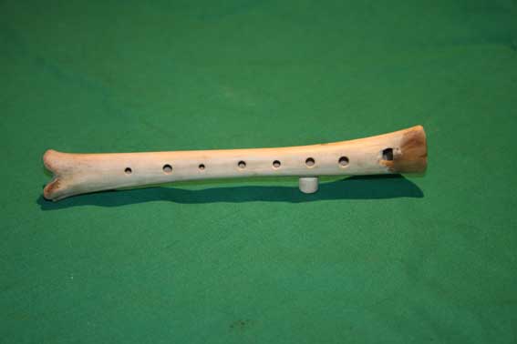 Knochenflöte U5