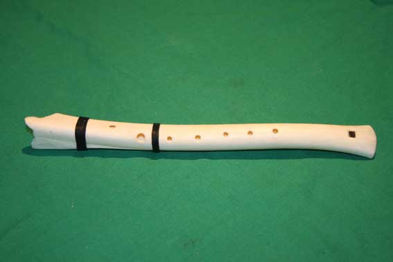 Knochenflöte U7